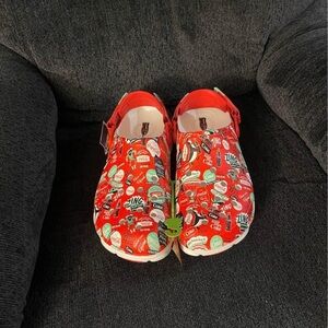 Colorful Graphic Clogs